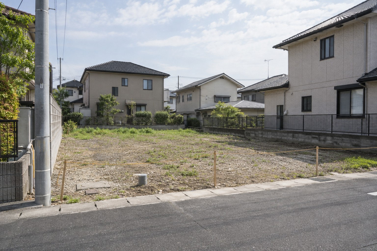 土地の形状と前面道路を確認する架空の敷地